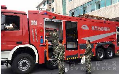 湖南澧縣購(gòu)置18噸重型水罐消防車.jpg