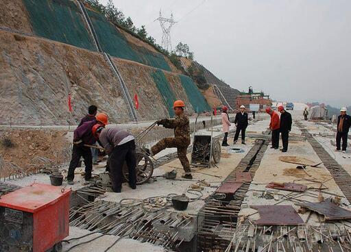 西藏公路建設(shè)投資.jpg