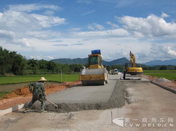 公路建設(shè).jpg