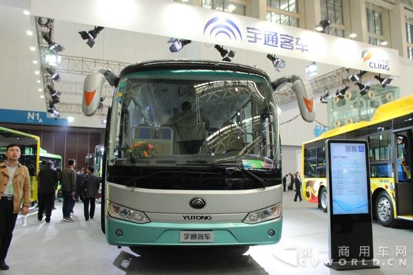 宇通ZK6115BEV電動(dòng)公交.jpg