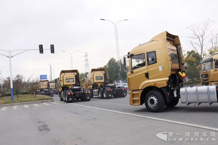 打造中國(guó)商用車性價(jià)比最高重型卡車底盤 華菱漢馬H7正式走向市場(chǎng)6.jpg