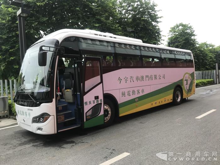 JXK6105E純電動客車     1.jpg