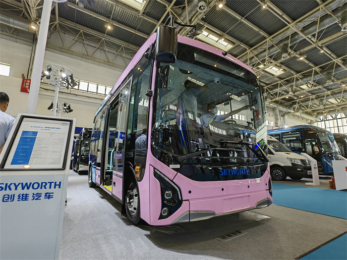 NJL6620純電動(dòng)城市客車111.jpg